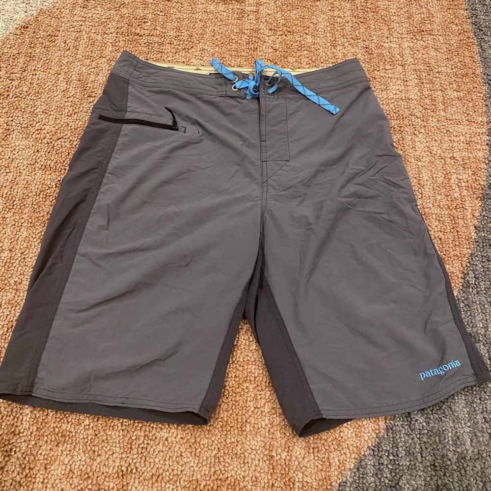 Patagonia Grey Men Board Shorts Size 32